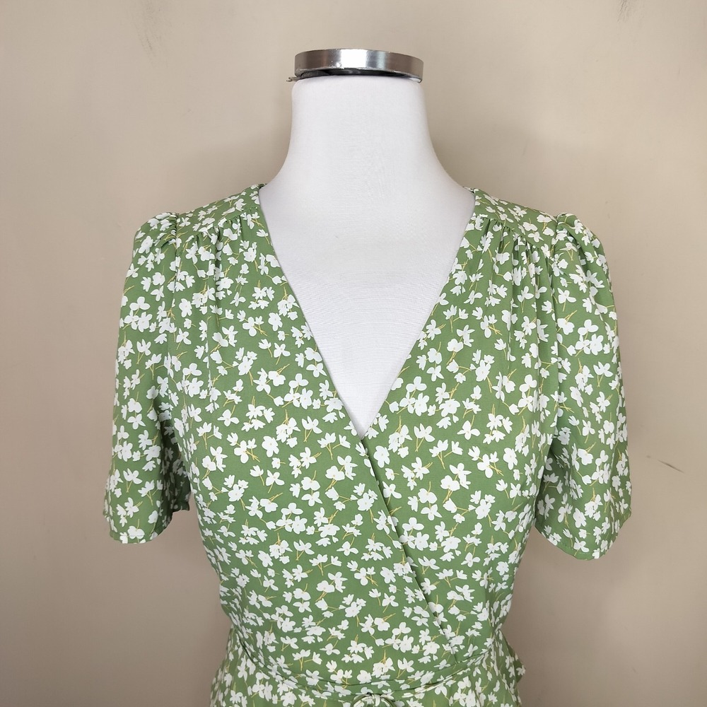Commense Floral Faux Wrap Top V Neck Dainty - Picture 2 of 8